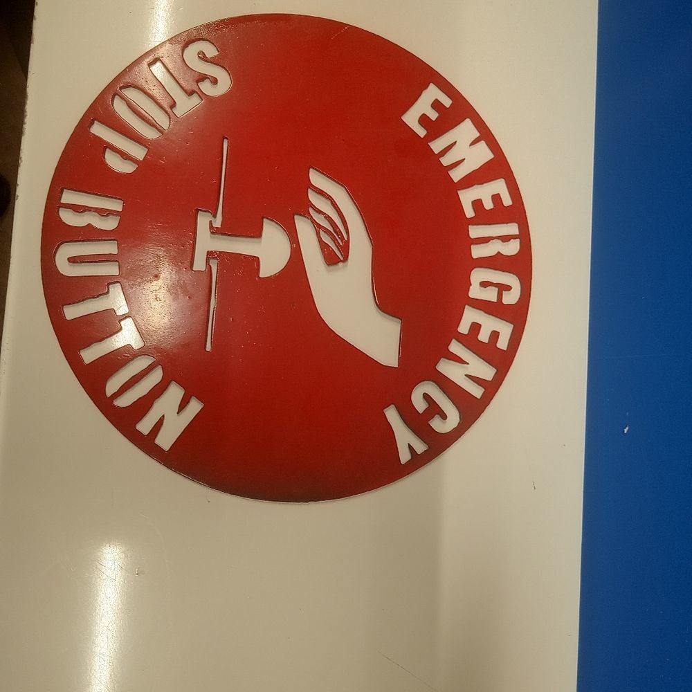Emergency stop button 🛑 sign - Picture 4 of 5